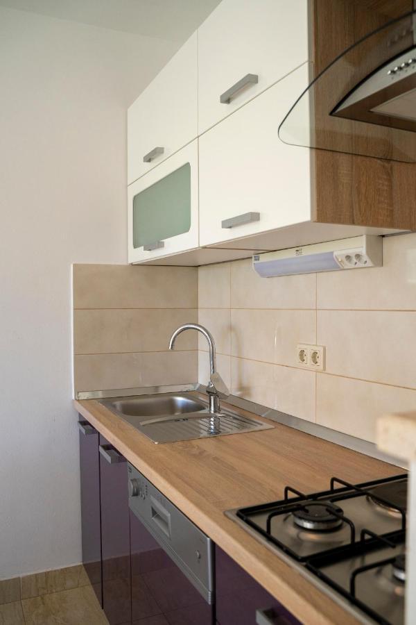 House Fidulic - Apartment The Lavender Lumbarda Buitenkant foto